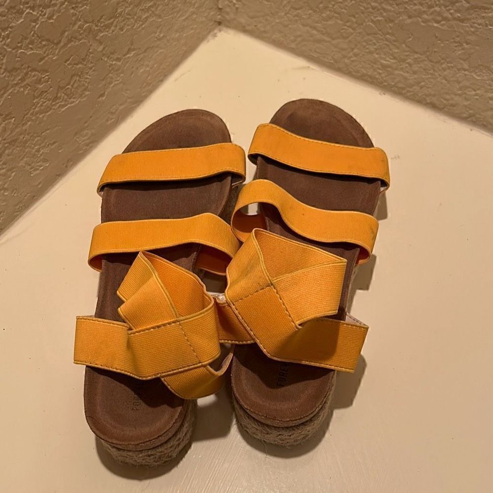 Forever 21 Womens Size 10 Orange Platform Sandals Open Toe Ankle Strappy